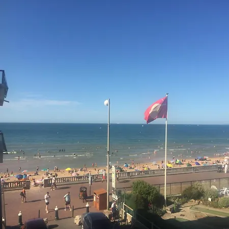 Et Soleil Apartment *